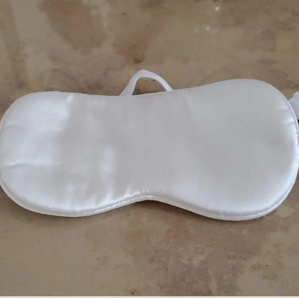 Kitsch Ivory Sleep Mask nwot
